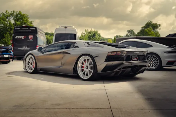 Dolly Kazino Android/iOS programa